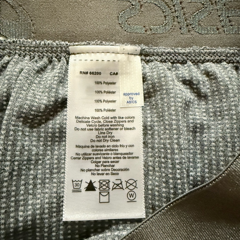 Asics Women's White Running Shorts - Picture 4 of 5